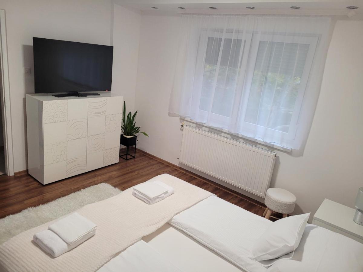 Matrix Apartman Bekescsaba Zewnętrze zdjęcie