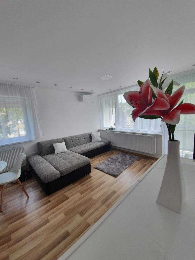 Matrix Apartman Bekescsaba Zewnętrze zdjęcie